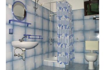 Croazia Privát Pag, Esterno